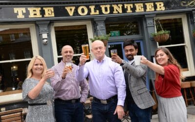 Thousands of British pubs will ‘Cheers’ Volunteers